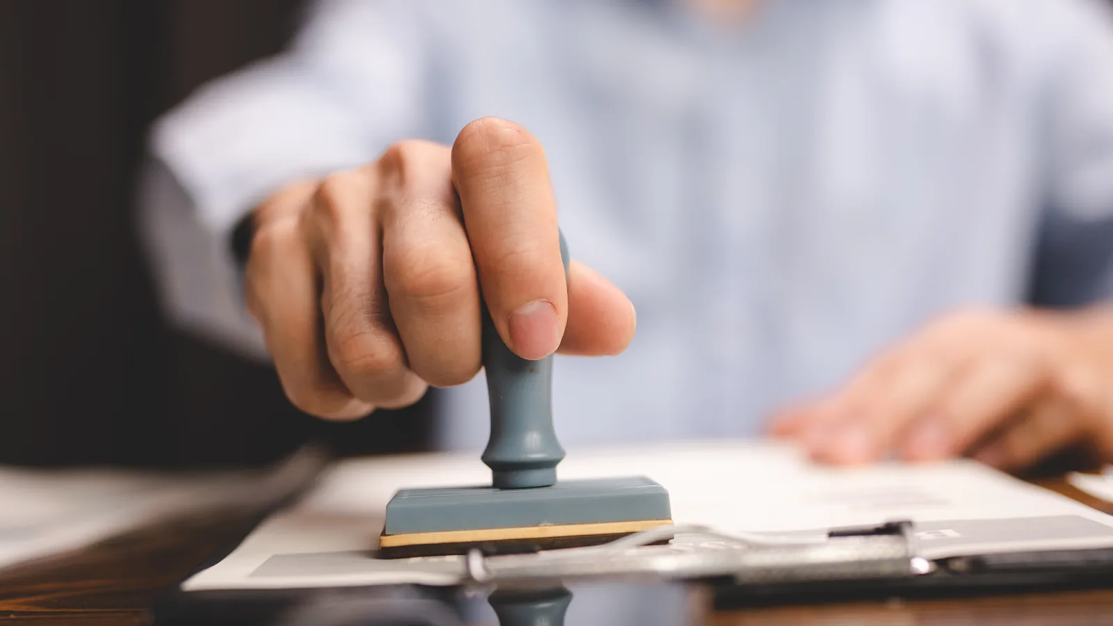 KVKK'nın Yeni Veri Minimizasyonu Kararı: Özel Şirketleri de Bağlar mı?